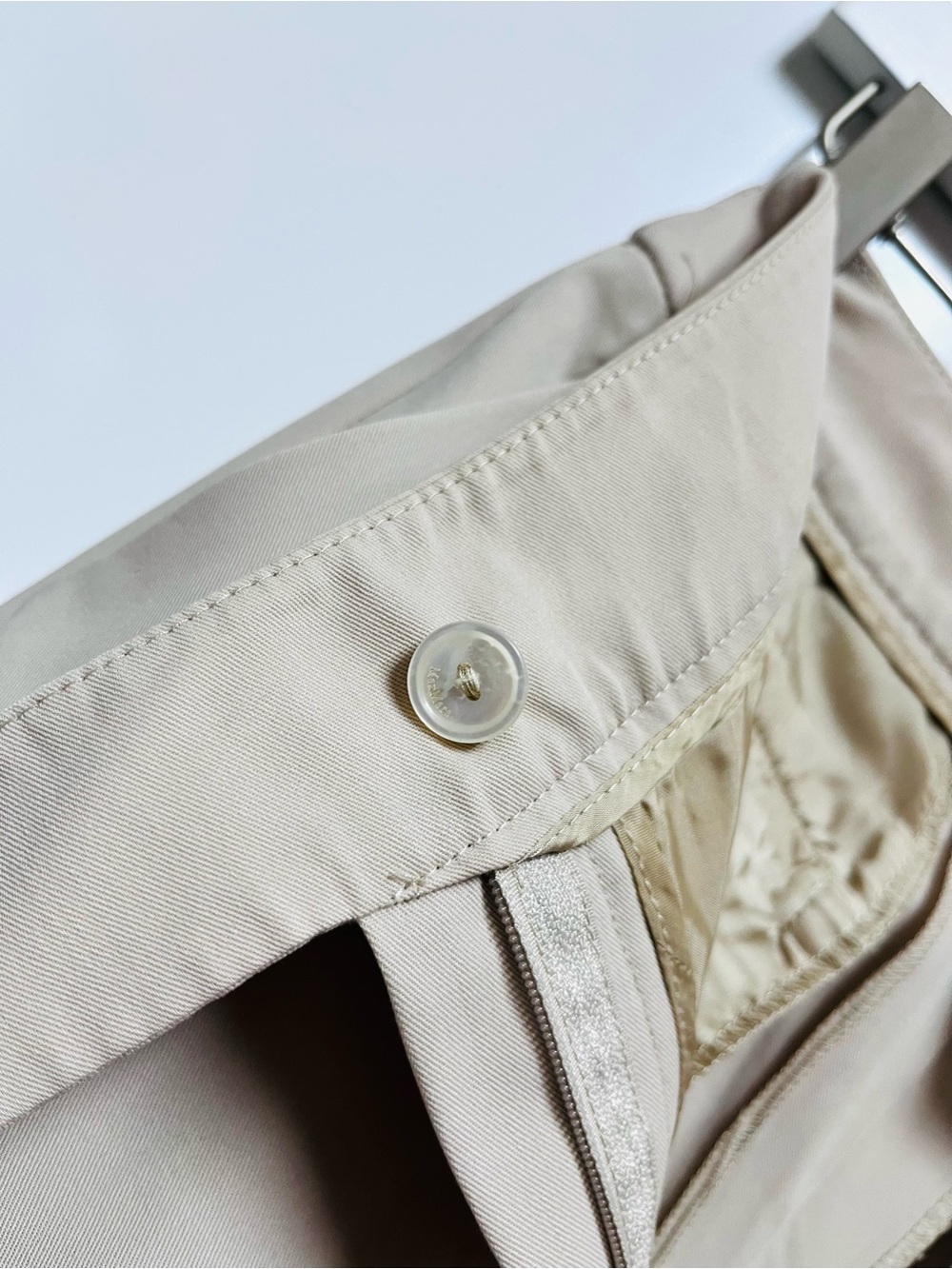 Max Mara Virgin Wool Tailored Trousers Taupe Straight Leg Made Italy US 4 - Picture 8 of 13
